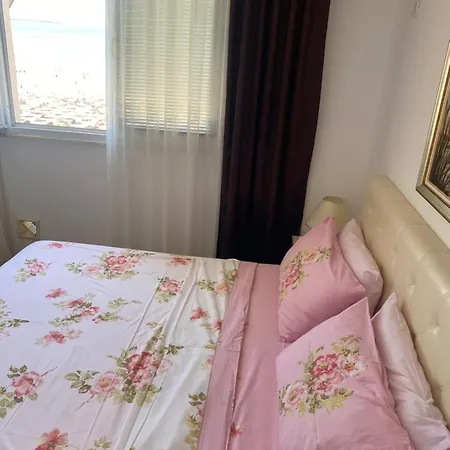 Albi Apartmet Beachfront In *