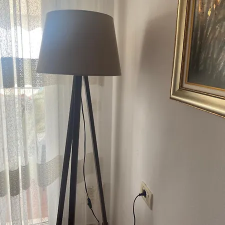 Apartment Albi Apartmet Beachfront In