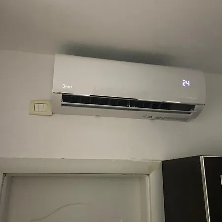 Apartment Albi Apartmet Beachfront In Shengjin