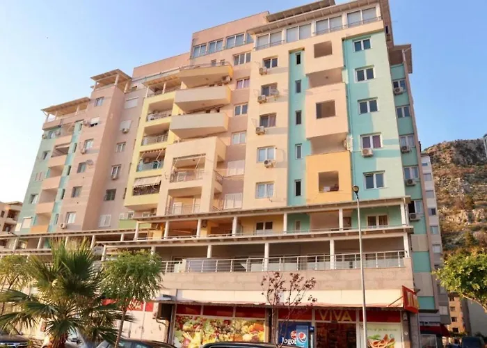Albi Apartmet Beachfront In Daire Shëngjin
