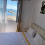 Albi Apartmet Beachfront In Lejlighed