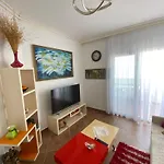 Albi Apartmet Beachfront In Lejlighed Shëngjin