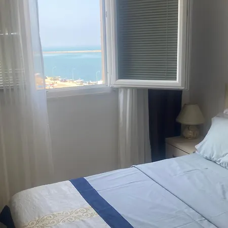 Albi Apartmet Beachfront In Apartman