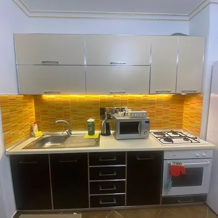 Albi Apartmet Beachfront In Shengjin (Lezhe)