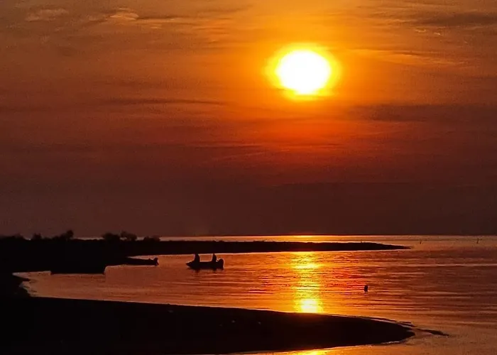 Albi Apartmet Beachfront In Appartement *